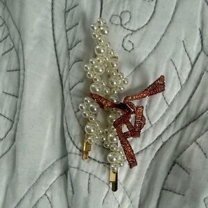 Elegant Pearl Hair Clip